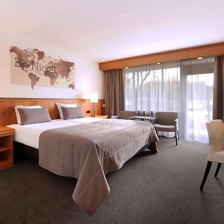 Van Der Valk Hotel Stein Urmond Eksteriør bilde